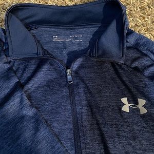 UA Pullover, lightweight! XL